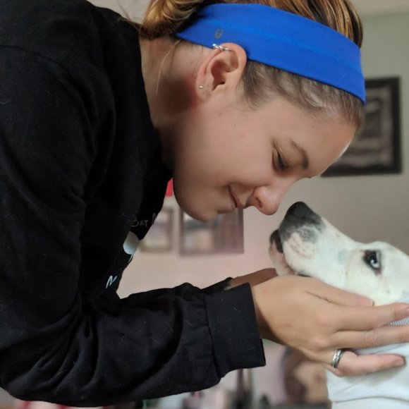 Meet your Posher, Bethany - Picture 1 of 1